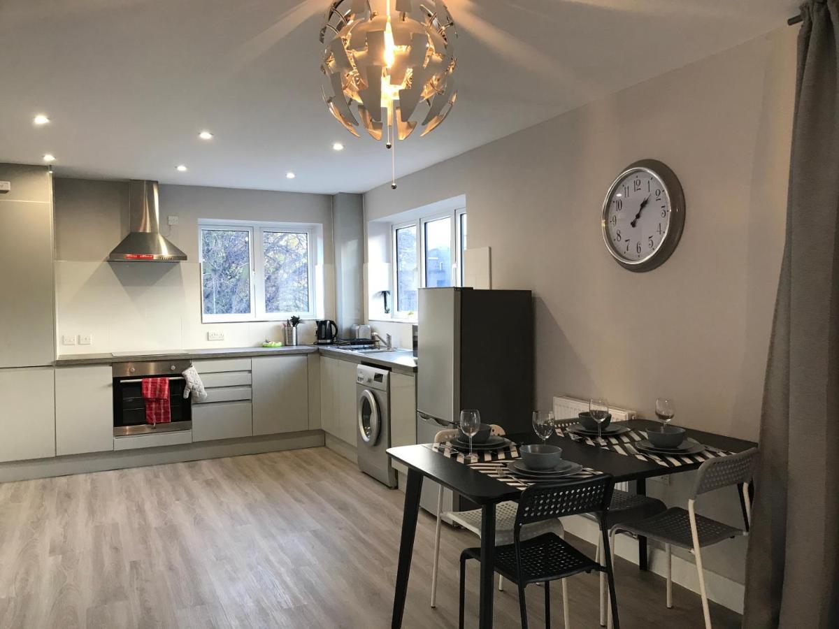Cranford Apartments Heathrow - Hounslow מראה חיצוני תמונה