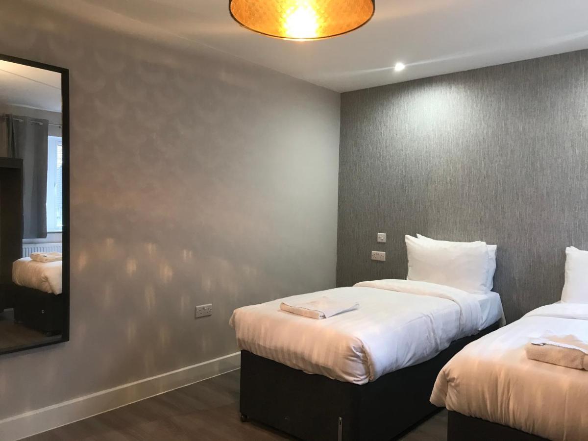 Cranford Apartments Heathrow - Hounslow מראה חיצוני תמונה