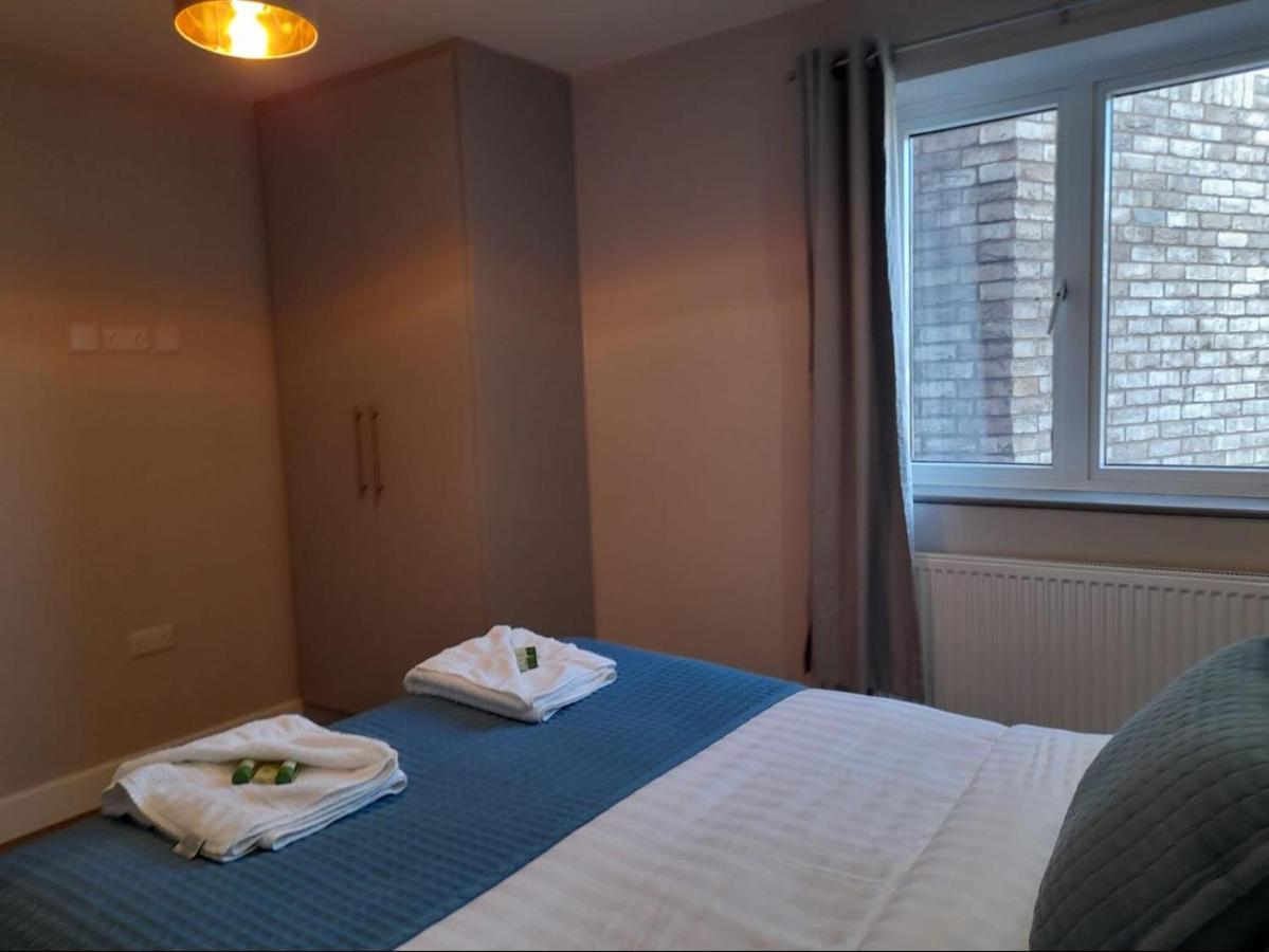 Cranford Apartments Heathrow - Hounslow מראה חיצוני תמונה