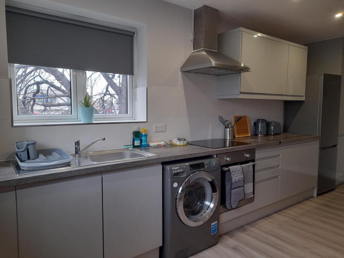 Cranford Apartments Heathrow - Hounslow מראה חיצוני תמונה